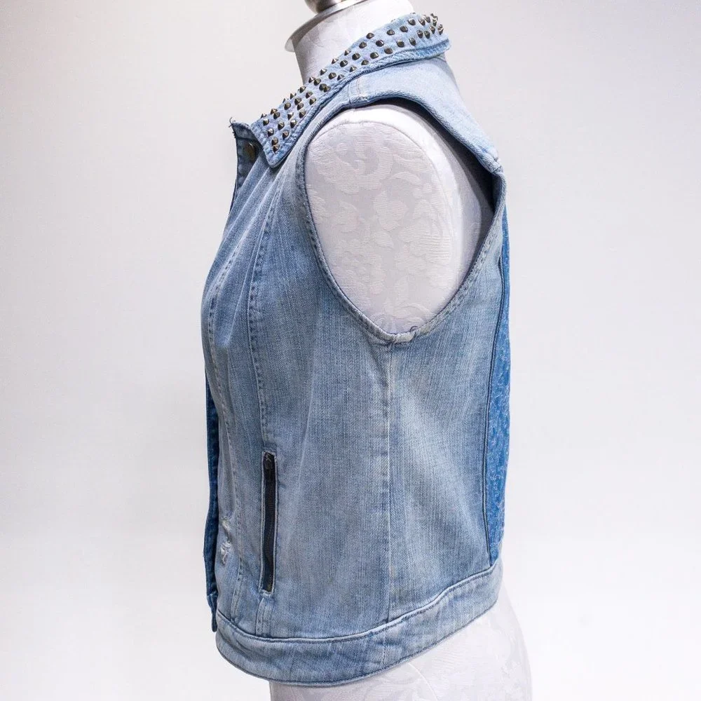 Guess M Sleeveless Jean Jacket Vest Layer Studded Collar Pattern Back Crop Top - Picture 9 of 16
